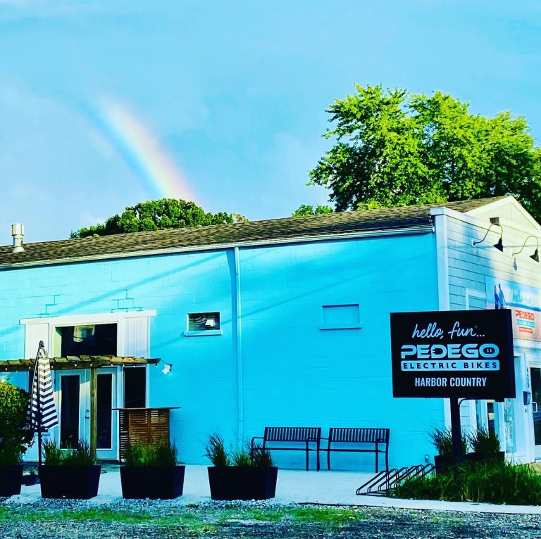 242496133 127047796341833 1796355238441225035 n 768x766