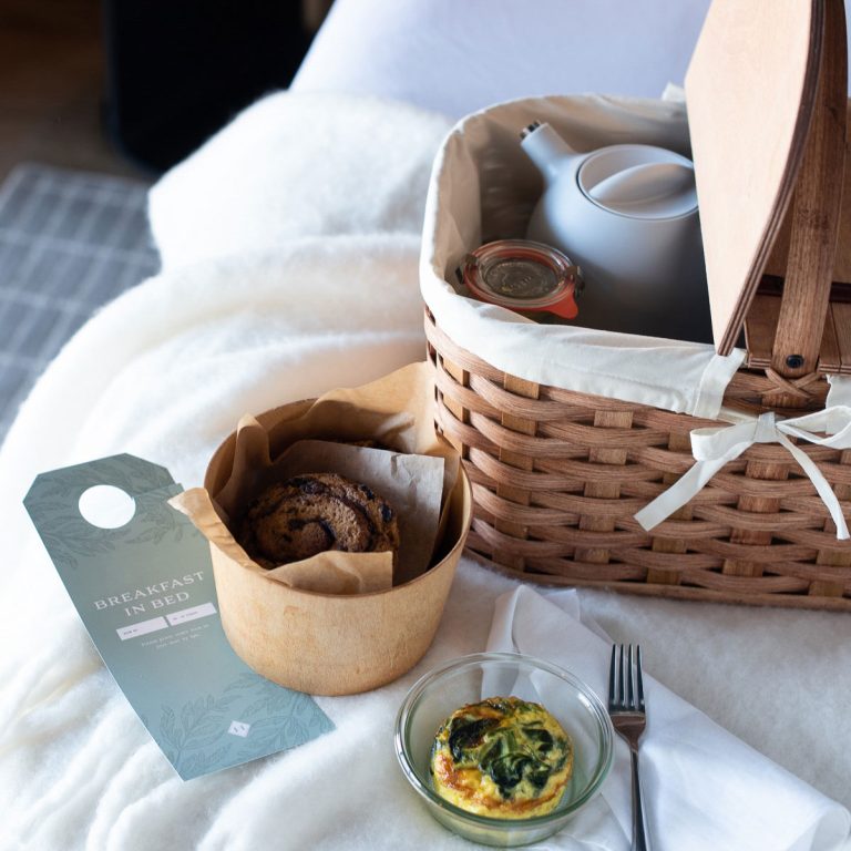 HarborGrandHotel BreakfastBasket 1 768x768